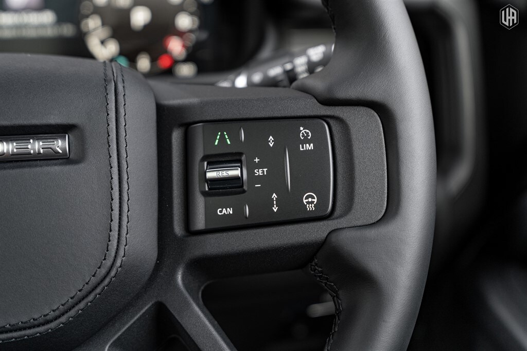 Used Land Rover Defender 110 2025 for sale - 77910117: Photo 47