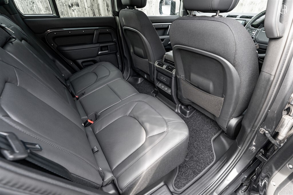 Used Land Rover Defender 110 2025 for sale - 77910117: Photo 64