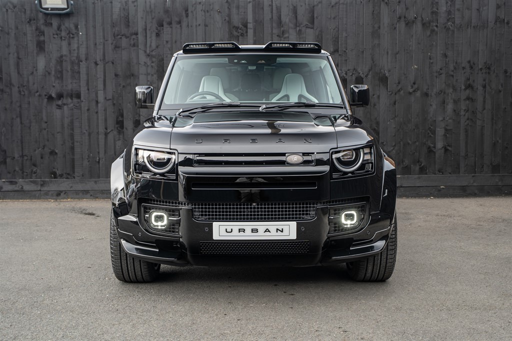 Used Land Rover Defender 90 2026 for sale - 77910109: Photo 2