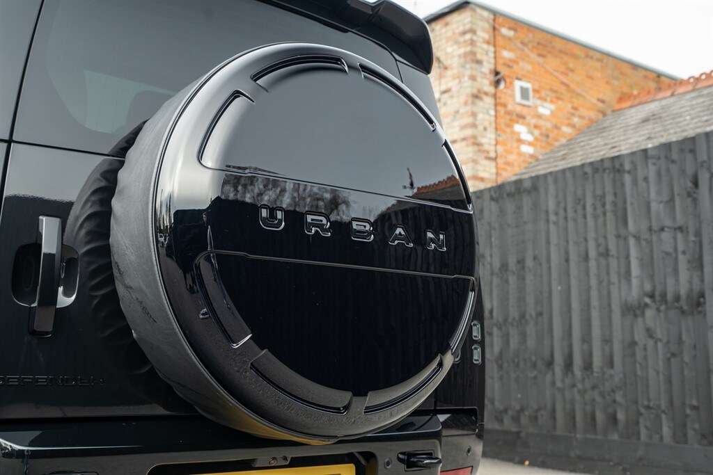 Used Land Rover Defender 90 2026 for sale - 77910109: Photo 21