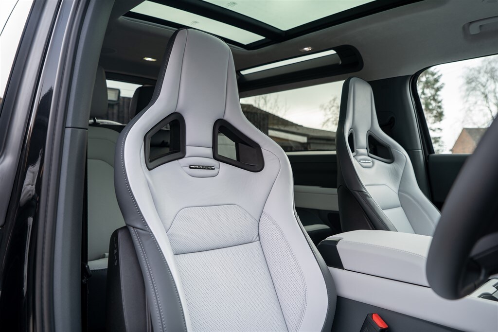 Used Land Rover Defender 90 2026 for sale - 77910109: Photo 8