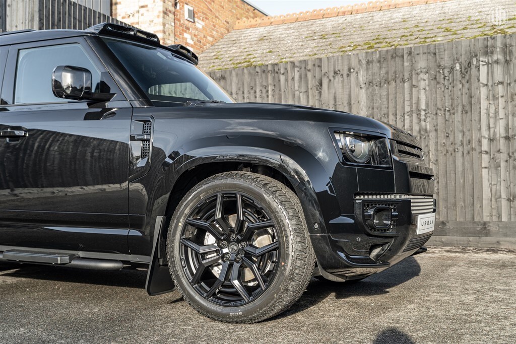 Used Land Rover Defender 110 2026 for sale - 77965533: Photo 10