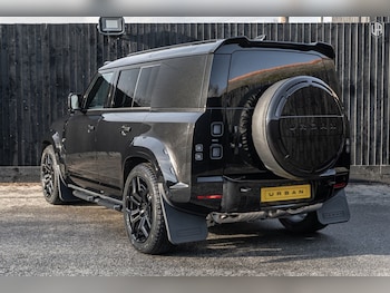 Used Land Rover Defender 110 2026 for sale - 77965533: Photo