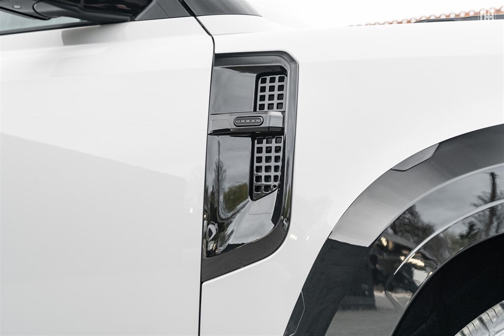 Used Land Rover Defender 110 2026 for sale - 78014906: Photo 19