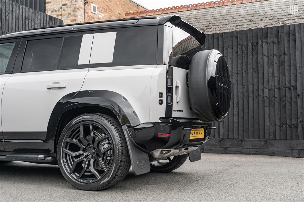 Used Land Rover Defender 110 2026 for sale - 78014906: Photo 23