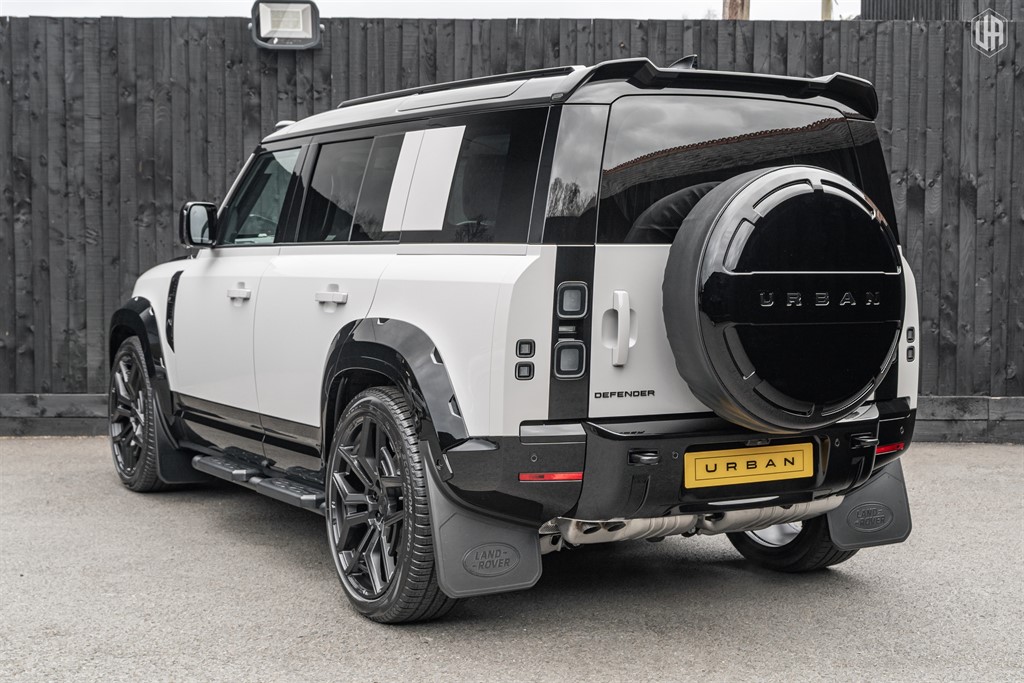 Used Land Rover Defender 110 2026 for sale - 78014906: Photo 4