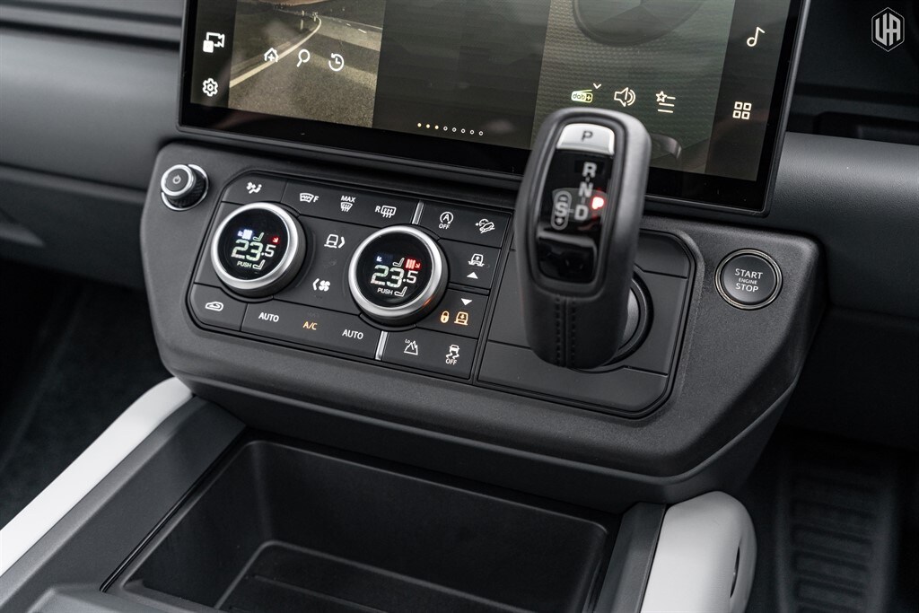 Used Land Rover Defender 110 2026 for sale - 78014906: Photo 49