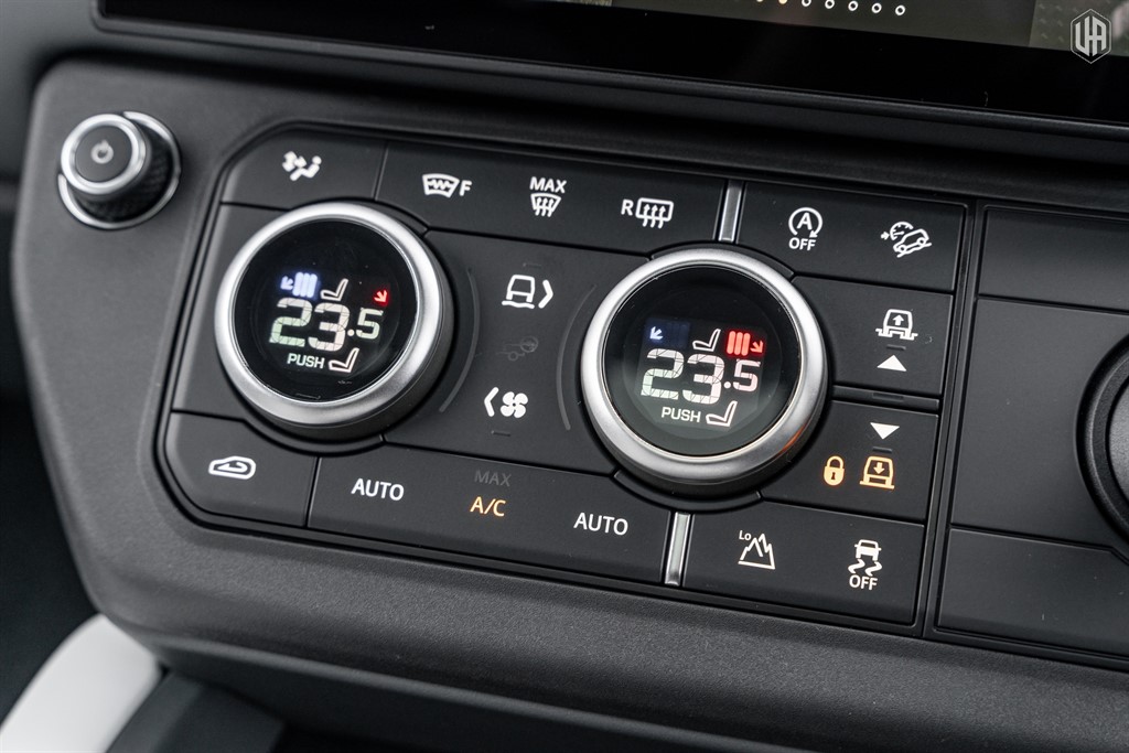 Used Land Rover Defender 110 2026 for sale - 78014906: Photo 50