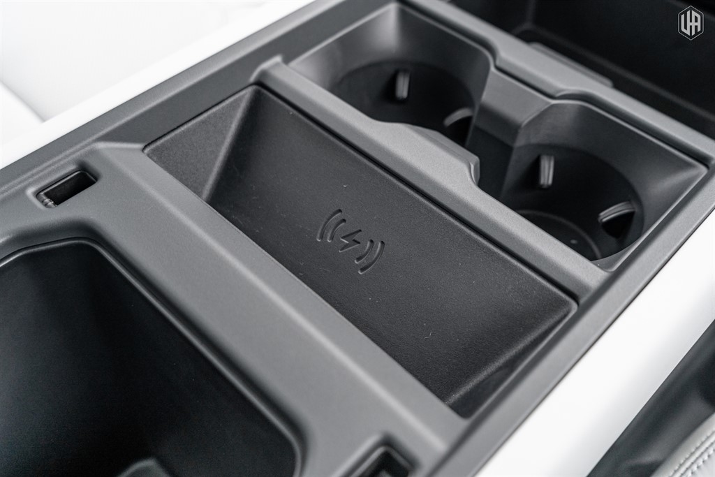 Used Land Rover Defender 110 2026 for sale - 78014906: Photo 52