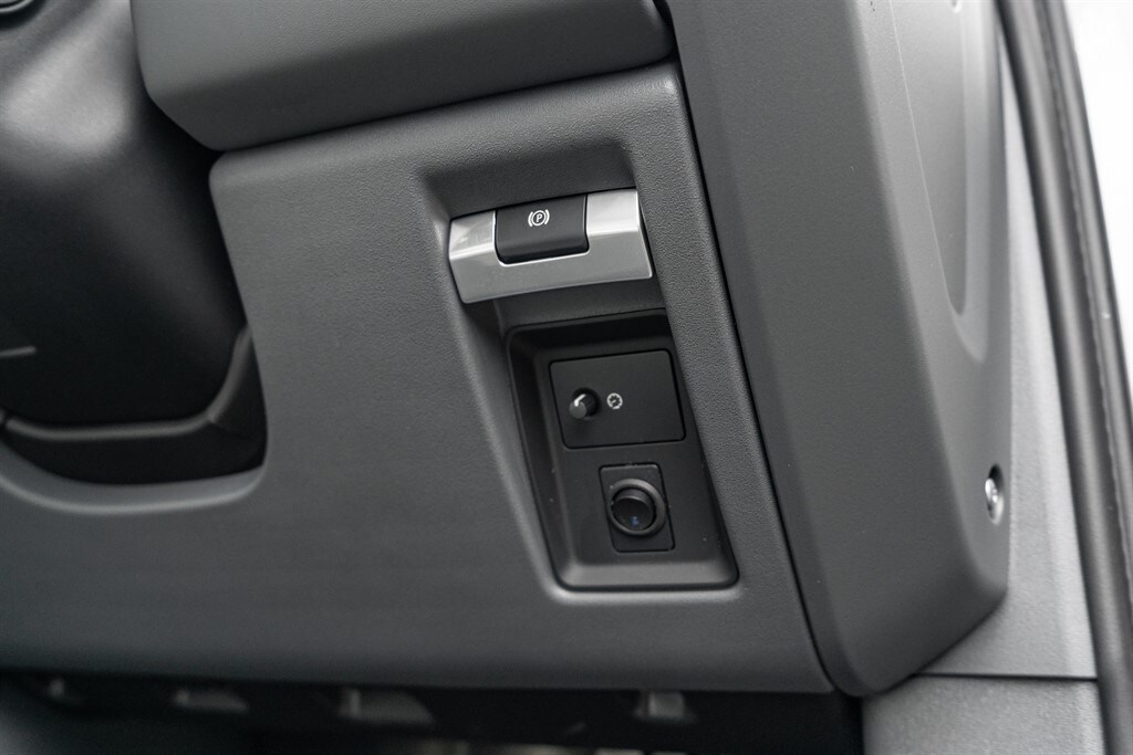 Used Land Rover Defender 110 2026 for sale - 78014906: Photo 56