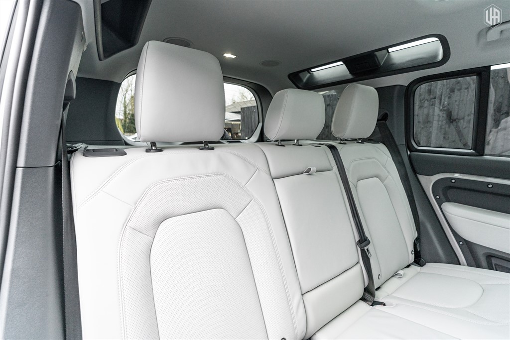 Used Land Rover Defender 110 2026 for sale - 78014906: Photo 59