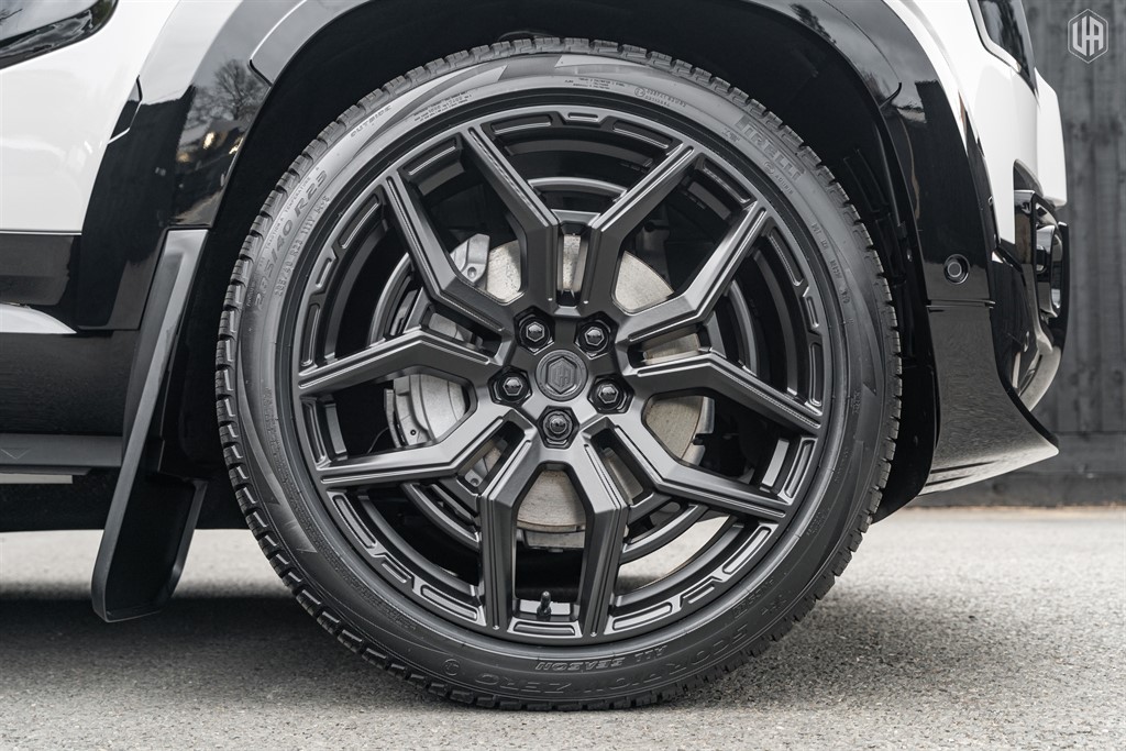 Used Land Rover Defender 110 2026 for sale - 78014906: Photo 6