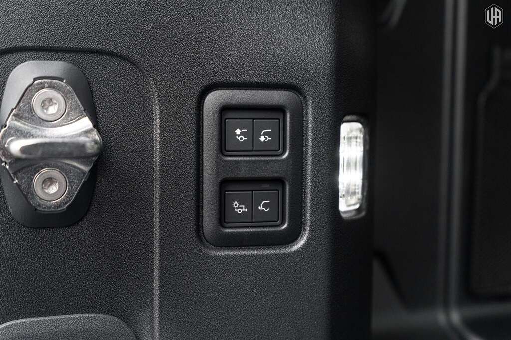 Used Land Rover Defender 110 2026 for sale - 77910079: Photo 59