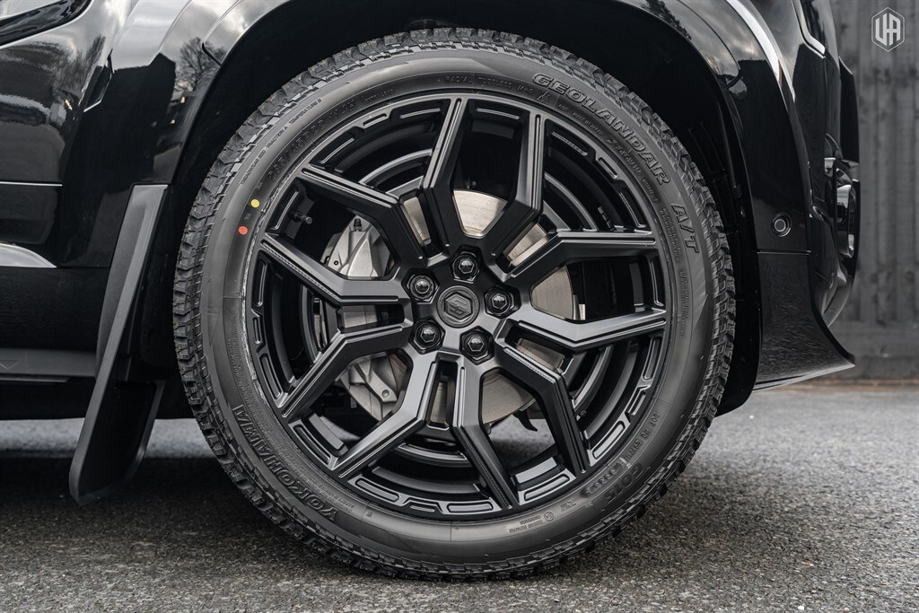 Used Land Rover Defender 110 2026 for sale - 77910079: Photo 6