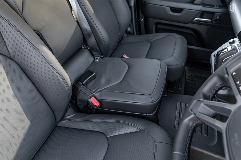 Used Land Rover Defender 110 2026 for sale - 77910085: Photo 41