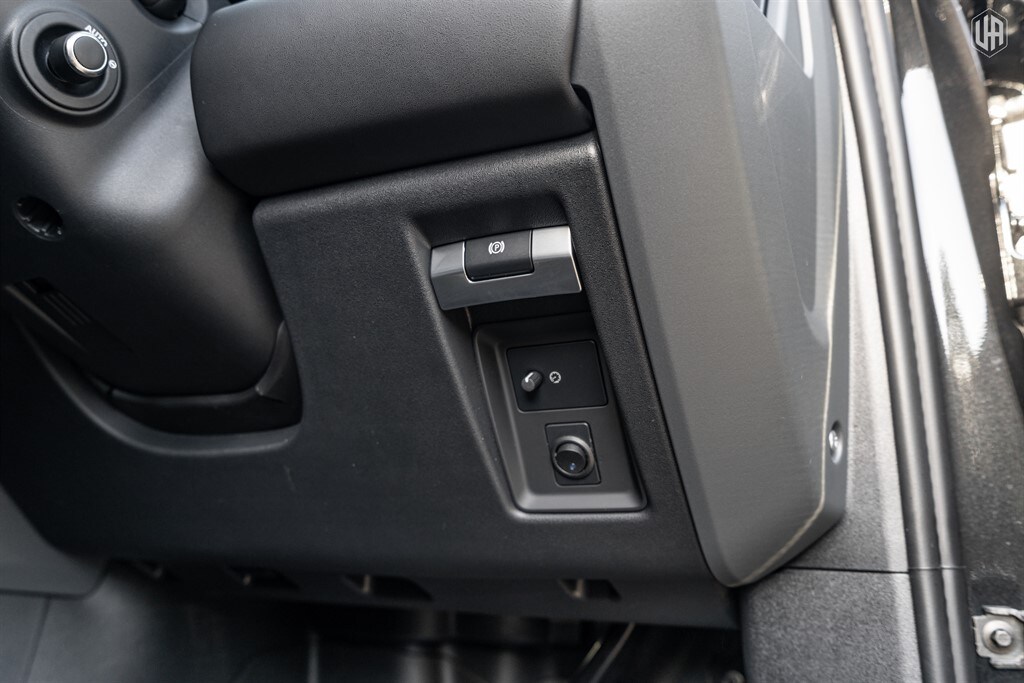 Used Land Rover Defender 110 2026 for sale - 77910085: Photo 56