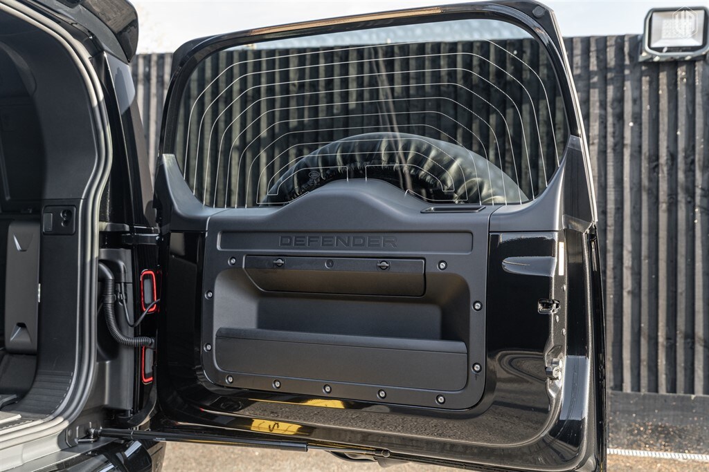 Used Land Rover Defender 110 2026 for sale - 77910085: Photo 65