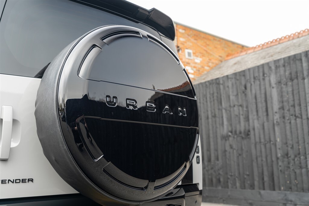 Used Land Rover Defender 110 2026 for sale - 77910090: Photo 19