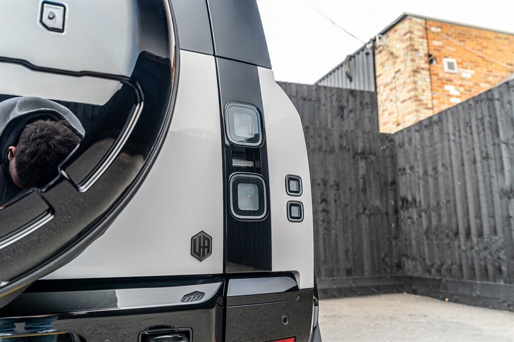 Used Land Rover Defender 110 2026 for sale - 77910090: Photo 22