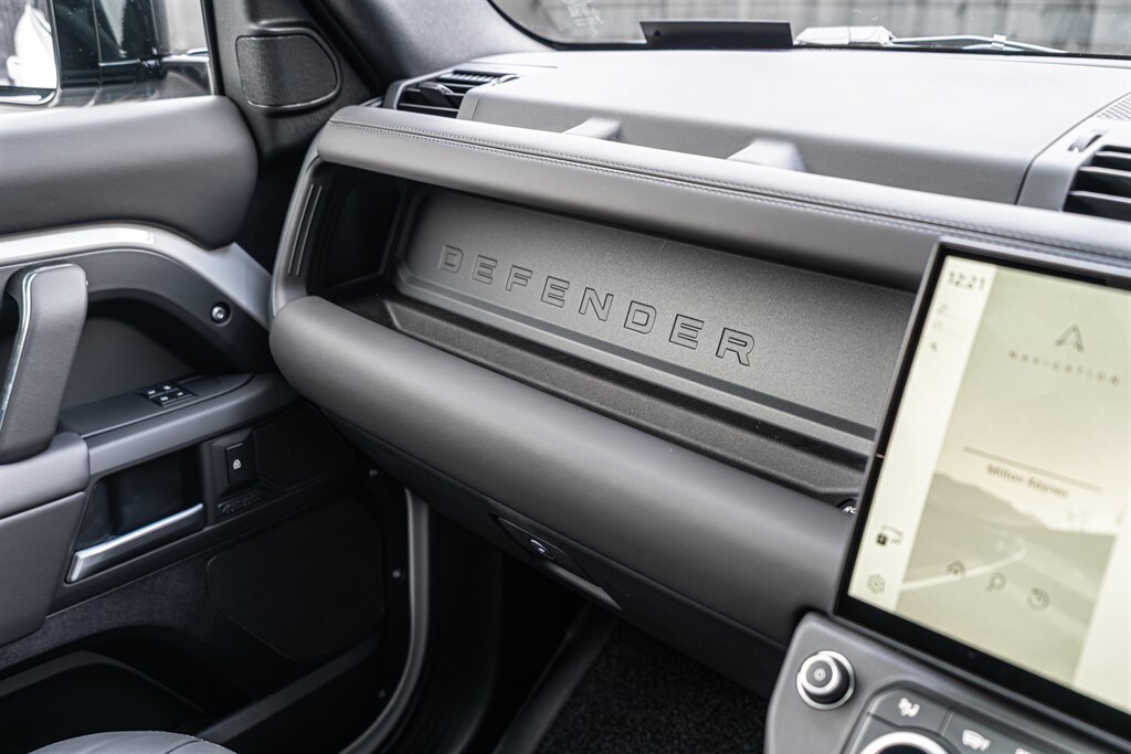 Used Land Rover Defender 110 2026 for sale - 77910090: Photo 29