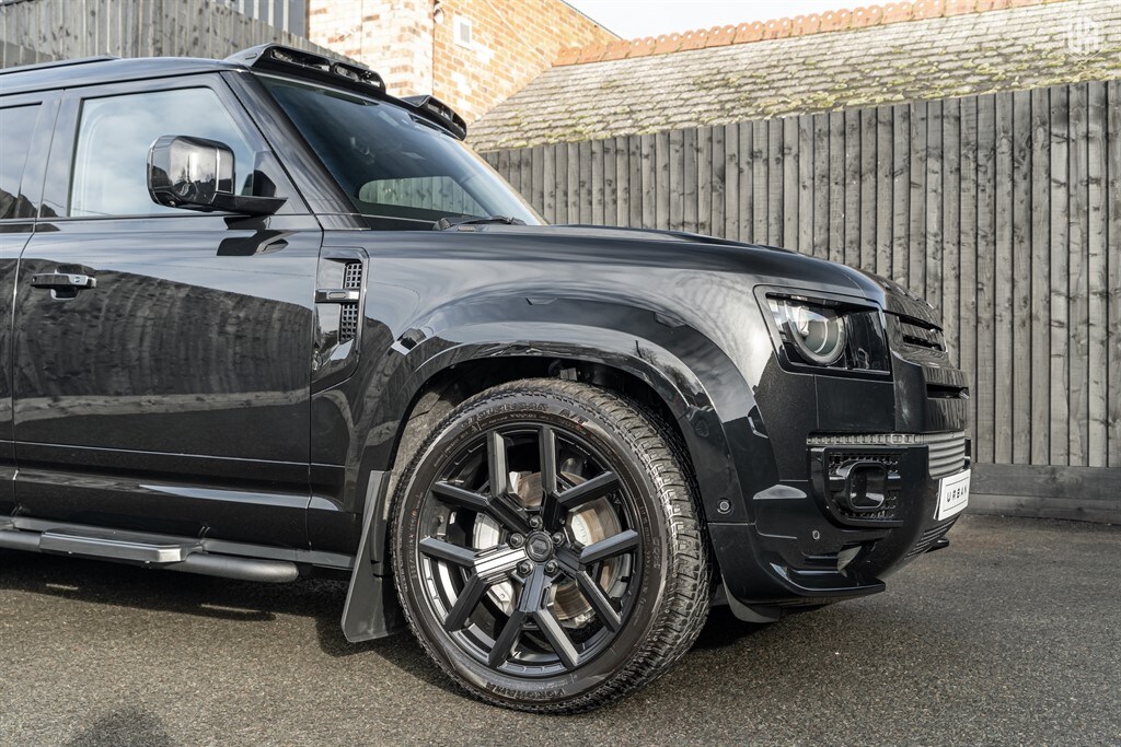 Used Land Rover Defender 110 2025 for sale - 77910113: Photo 10