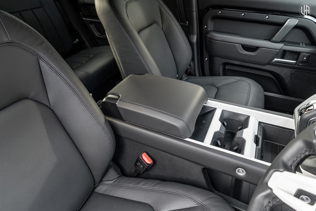 Used Land Rover Defender 110 2025 for sale - 77910113: Photo 41