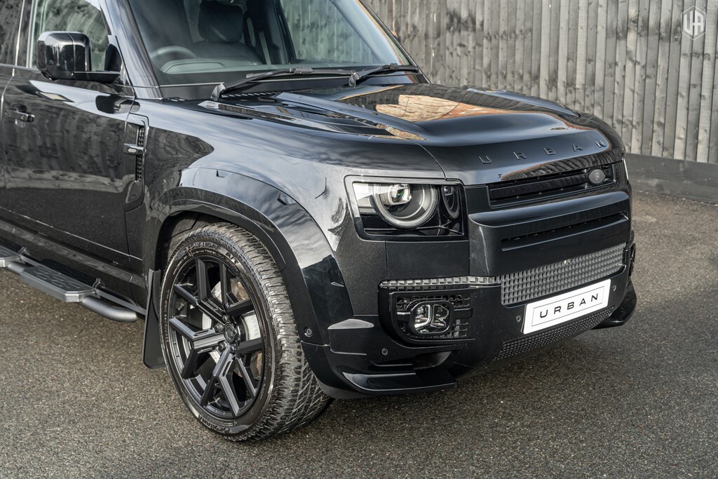 Used Land Rover Defender 110 2025 for sale - 77910113: Photo 9