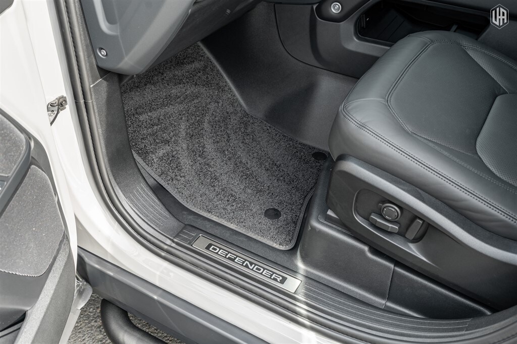 Used Land Rover Defender 110 2026 for sale - 77971957: Photo 34