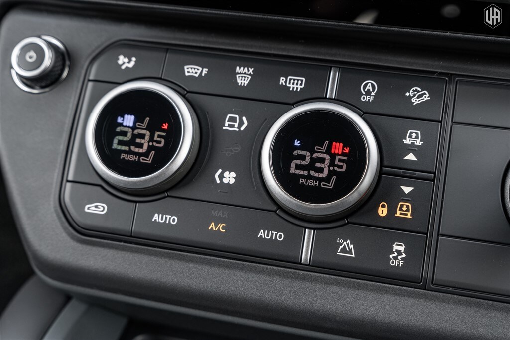 Used Land Rover Defender 110 2026 for sale - 77971957: Photo 52