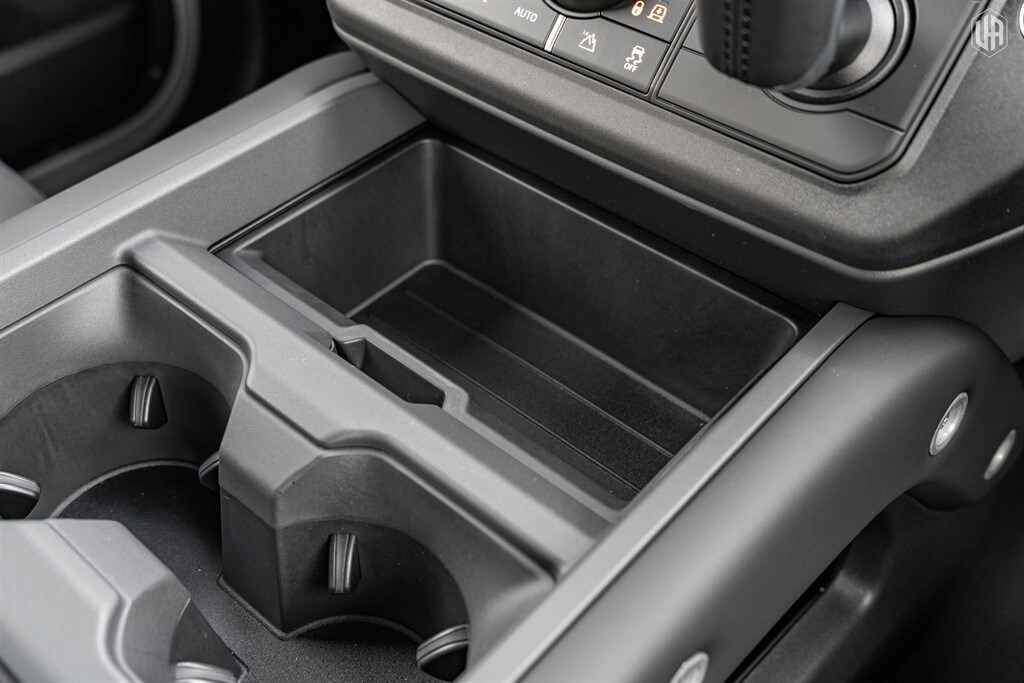 Used Land Rover Defender 110 2026 for sale - 77971957: Photo 56