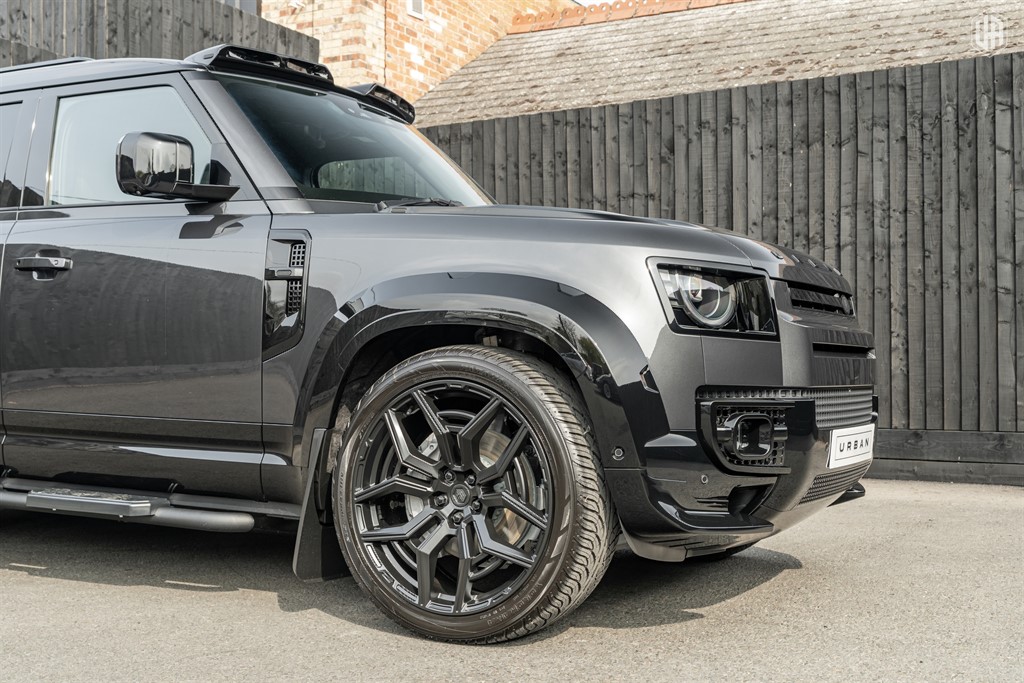 Used Land Rover Defender 110 2026 for sale - 77988856: Photo 10