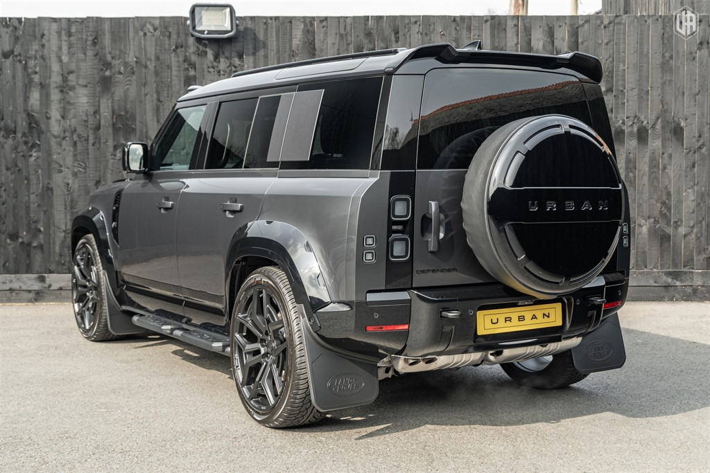 Used Land Rover Defender 110 2026 for sale - 77988856: Photo 4