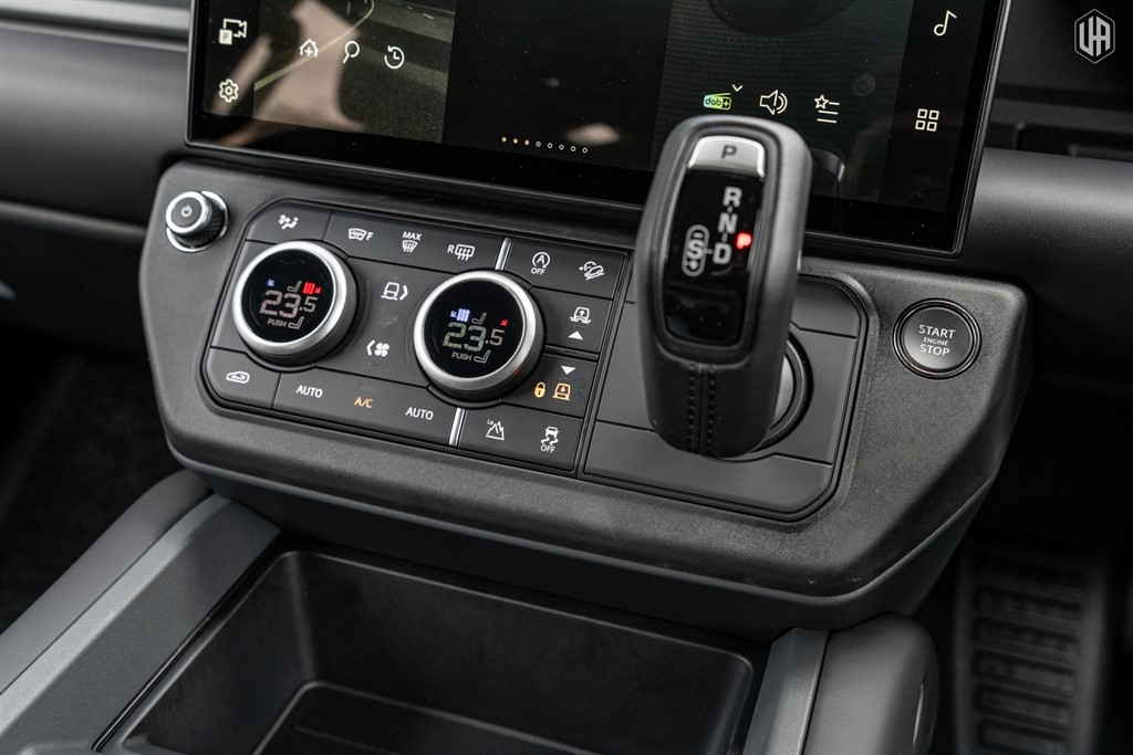 Used Land Rover Defender 110 2026 for sale - 77988856: Photo 51