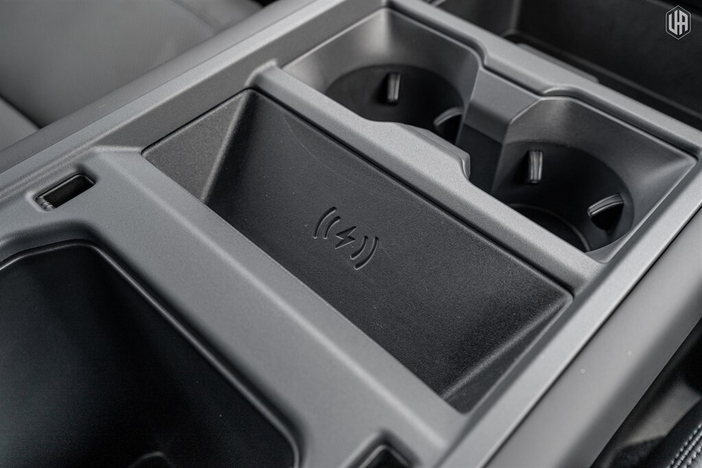 Used Land Rover Defender 110 2026 for sale - 77988856: Photo 54