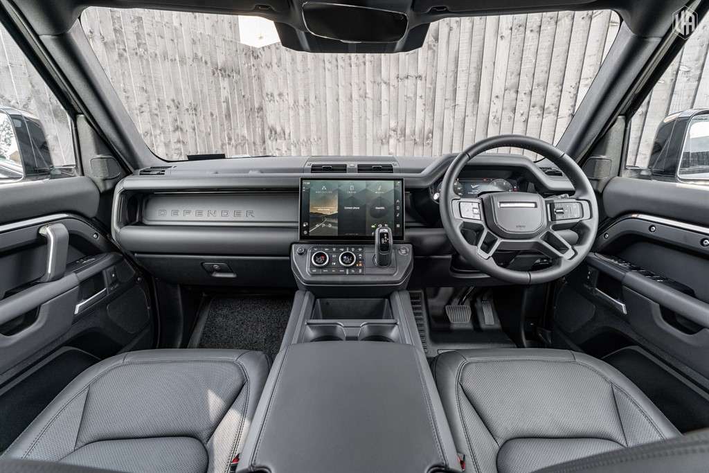 Used Land Rover Defender 110 2026 for sale - 77988856: Photo 8