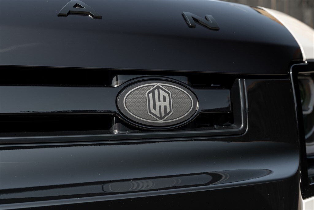 Used Land Rover Defender 110 2026 for sale - 78212168: Photo 12