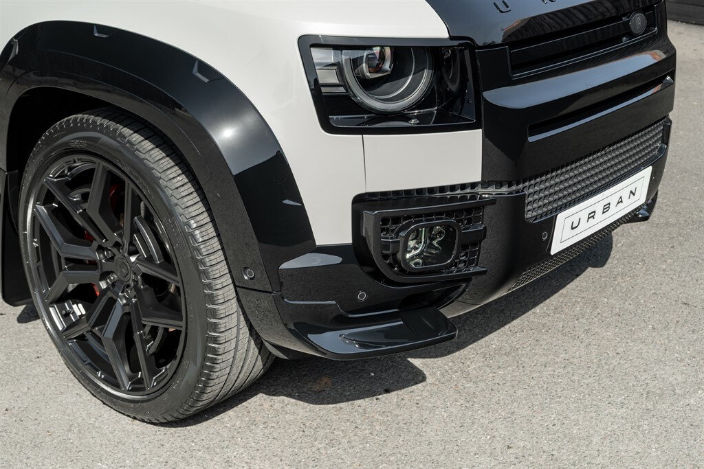 Used Land Rover Defender 110 2026 for sale - 78212168: Photo 14