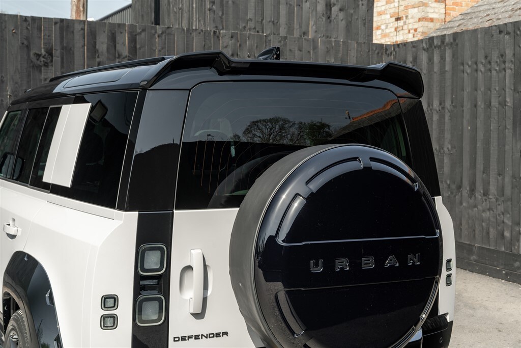 Used Land Rover Defender 110 2026 for sale - 78212168: Photo 25