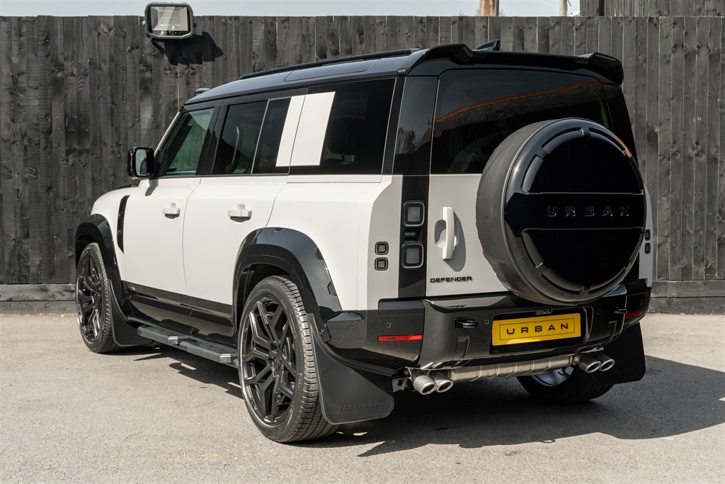 Used Land Rover Defender 110 2026 for sale - 78212168: Photo 4