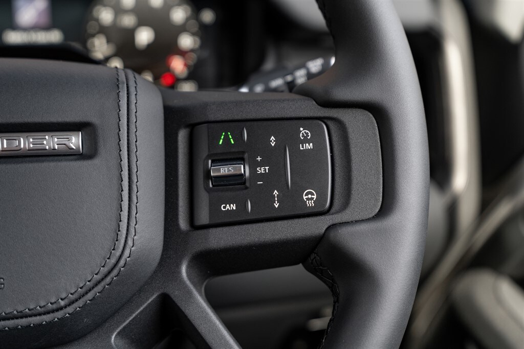 Used Land Rover Defender 110 2026 for sale - 78212168: Photo 45