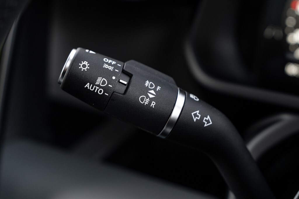 Used Land Rover Defender 110 2026 for sale - 78212168: Photo 47