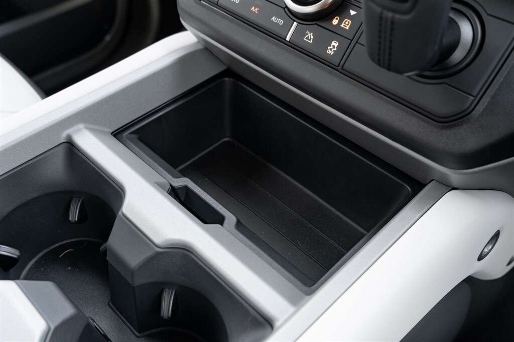 Used Land Rover Defender 110 2026 for sale - 78212168: Photo 57