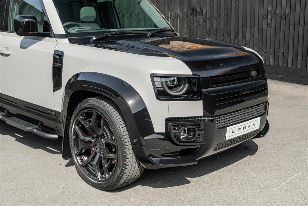 Used Land Rover Defender 110 2026 for sale - 78212168: Photo 8