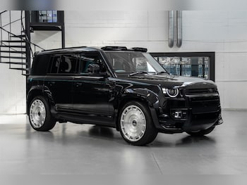 Used Land Rover Defender 110 2026 for sale - 78393053: Photo