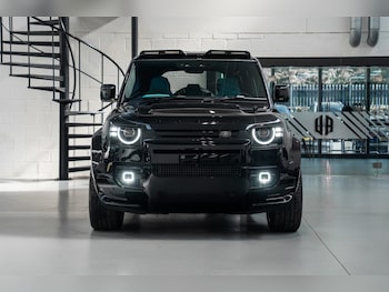 Used Land Rover Defender 110 2026 for sale - 78393053: Photo