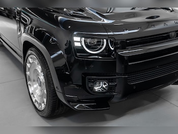 Used Land Rover Defender 110 2026 for sale - 78393053: Photo