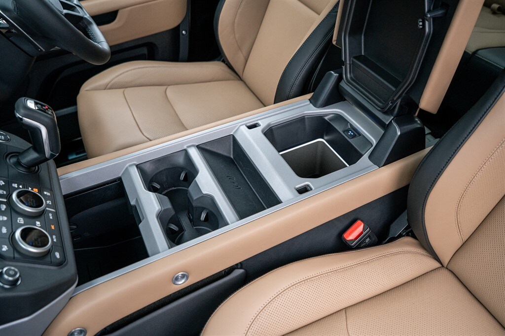 Used Land Rover Defender 90 2026 for sale - 77910116: Photo 19