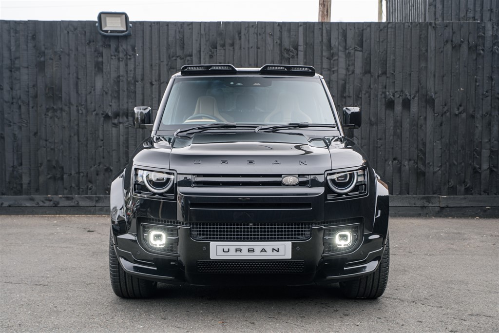 Used Land Rover Defender 90 2026 for sale - 77910116: Photo 2