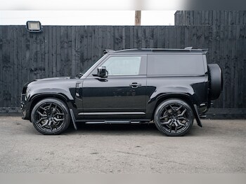 Used Land Rover Defender 90 2026 for sale - 77910116: Photo