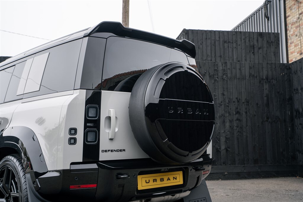 Used Land Rover Defender 110 2026 for sale - 77910080: Photo 13